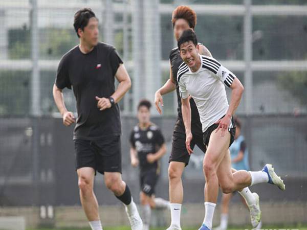 Bóng đá Quốc Tế 7/7: Son Heung Min về Hàn Quốc đá bóng gây sốt