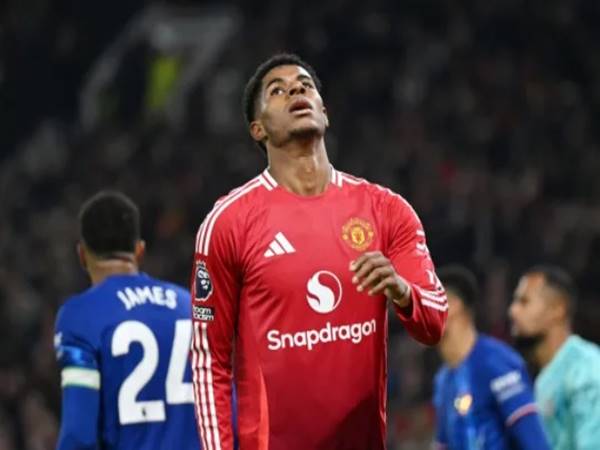 Tin MU 4/11: Rashford bị chỉ trích thi đấu thiếu hiệu quả