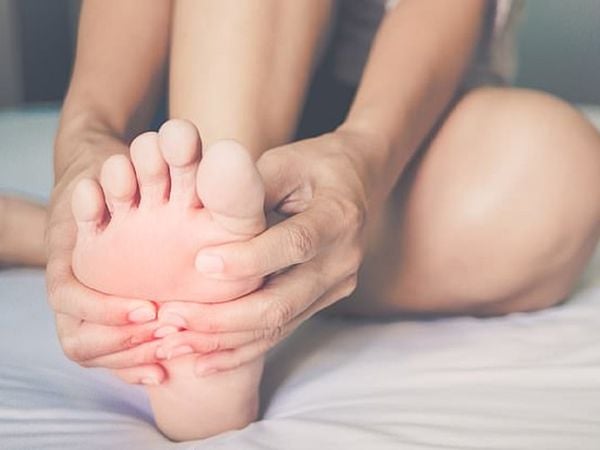 Ý nghĩa bí ẩn khi nằm mơ thấy bàn chân