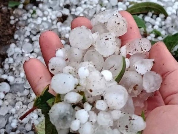 Mơ thấy mưa đá có mang đến điềm báo xui xẻo? Mơ thấy mưa đá có mang đến điềm báo xui xẻo?