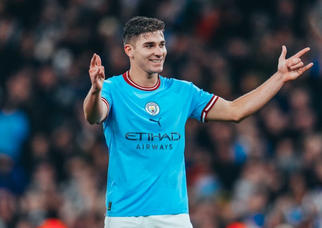 Julian Alvarez có thể mang lại điều gì cho Chelsea?