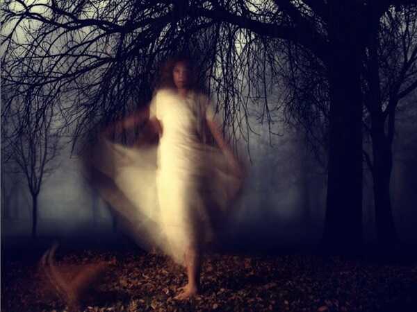 Nằm mơ thấy ma đuổi là điềm gì có con gì tài lộc