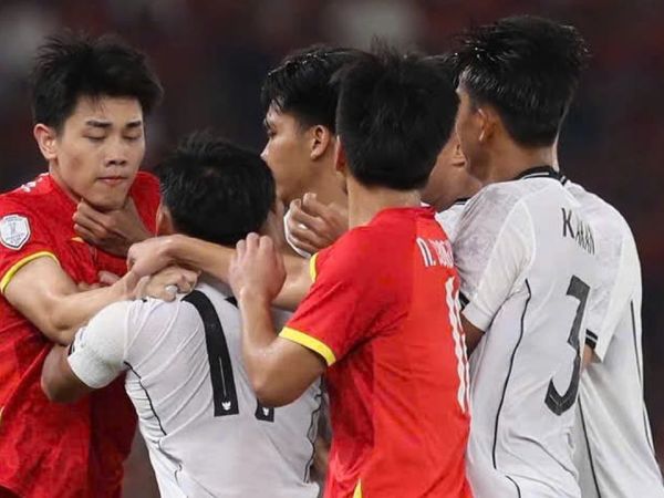 Nằm mơ thấy bị bóp cổ là điềm gì may mắn hay xui xẻo